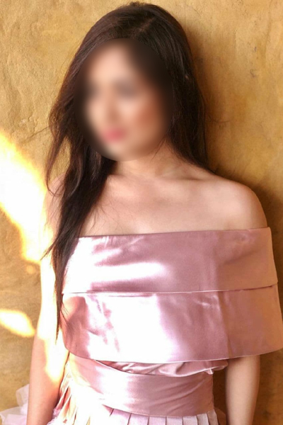 Sexy Celebrity call girls in Visakhapatnam 